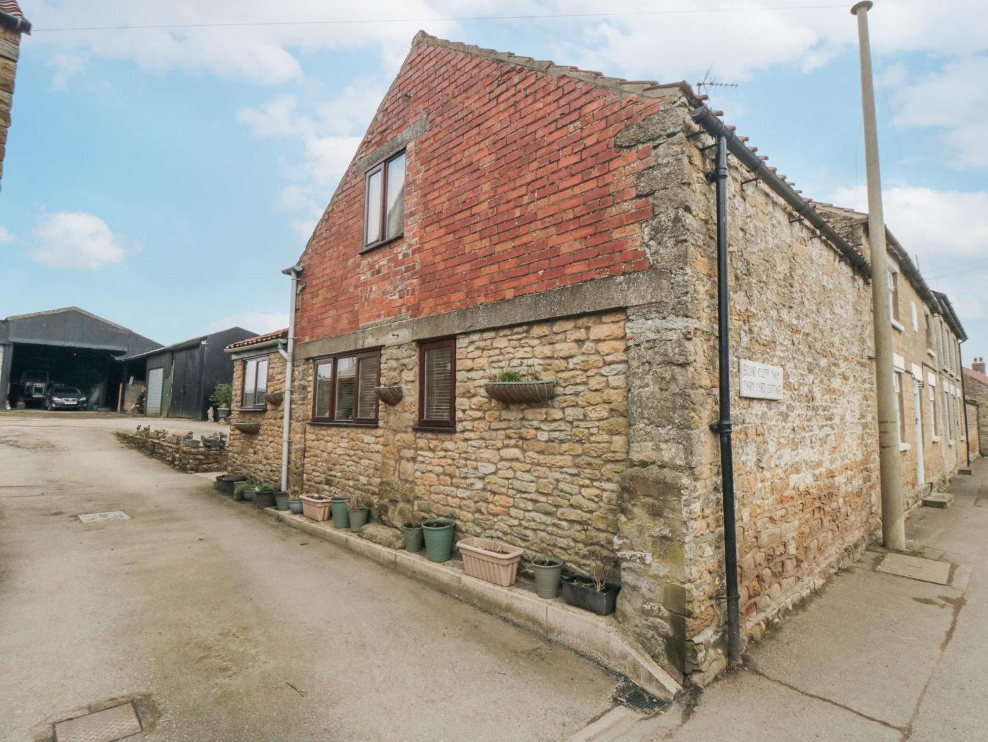 Вилла Boundcliffe Farm Allerston Экстерьер фото